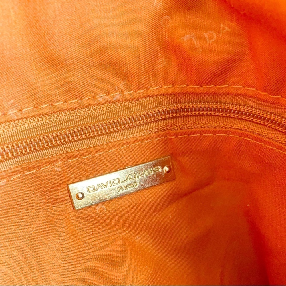 David Jones Paris Dark Beige Taupe Zippered Purse - Picture 4 of 5